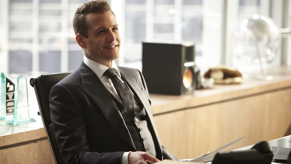 Suits: 9 câu nói đáng nhớ nhất của Harvey